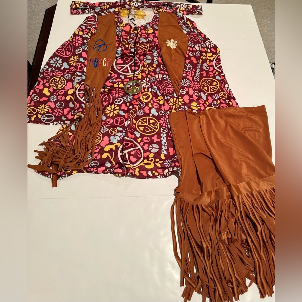 Woman’s Groovy 70’s Hippie Costume. Size XL